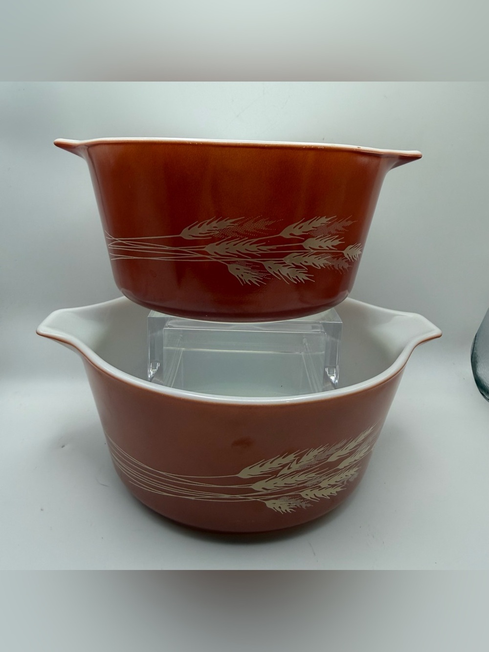 2 Vintage Pyrex Autumn Harvest Wheat Nesting Casseroles 473B, 474B No Lids